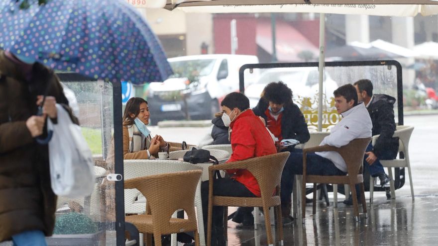 La hostelería extremeña reclama la reapertura, alentados por PP y Cs