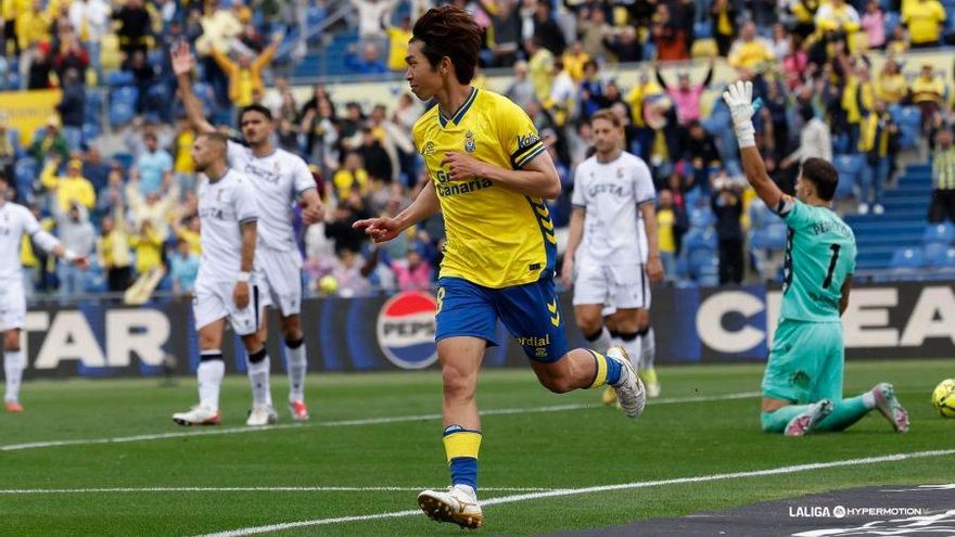 Las Palmas vuelve a sonreír en casa