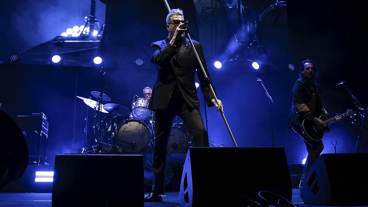 El concierto de Loquillo en el 45º Festival de la Guitarra de Córdoba, en imágenes