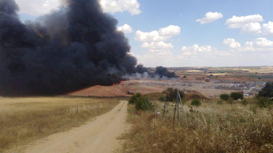 Ecologistas en Acción exige el cierre cautelar de la planta de residuos de Almonacid del Marquesado (Cuenca) tras registrarse un incendio