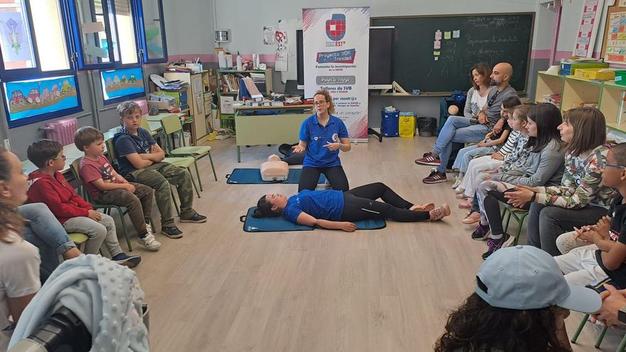 Sandra Rebaque y Carmen Martínez en un curso