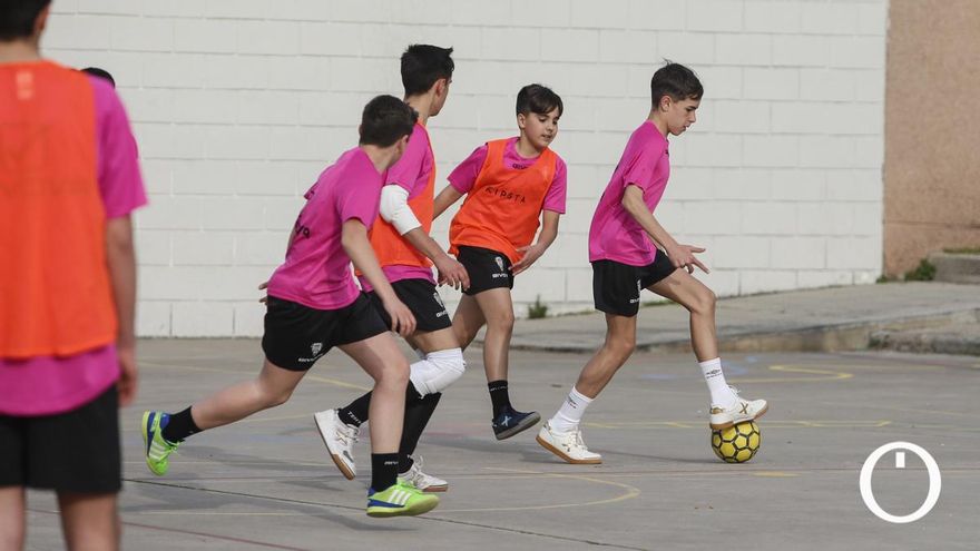 Entrenamiento de la cantera del Córdoba Patrimonio de la Humanidad