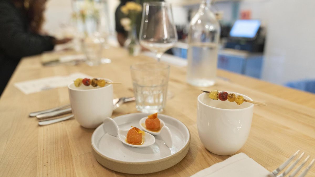Fotografía que muestra un plato con comida este miércoles, en Nueva York (EEUU).
