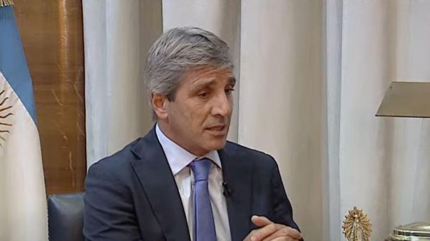 Caputo anticipó que el Gobierno fijará un nuevo salario mínimo y que la inflación de febrero rondará el 10%