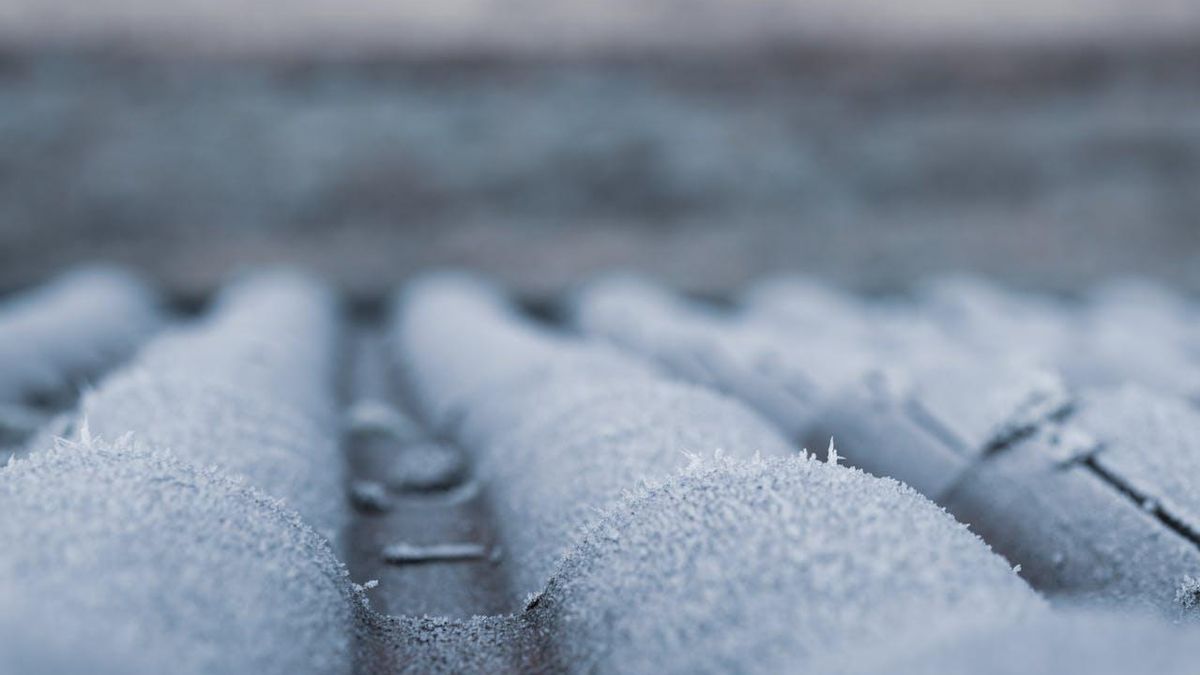 Tuberías, caldera, humedades: mantenimiento del hogar en invierno para evitar reparaciones en primavera