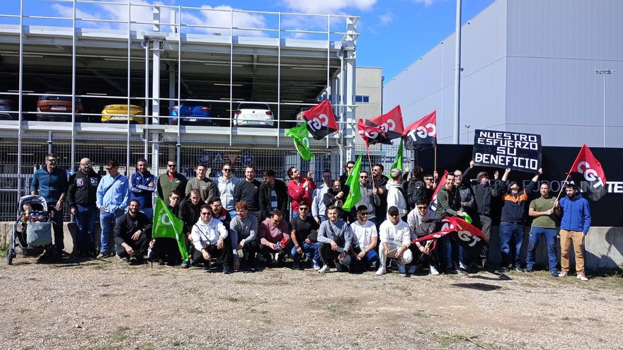 Más del 90% de los trabajadores de VJ Maintenance, contrata de Inditex, secundan la huelga