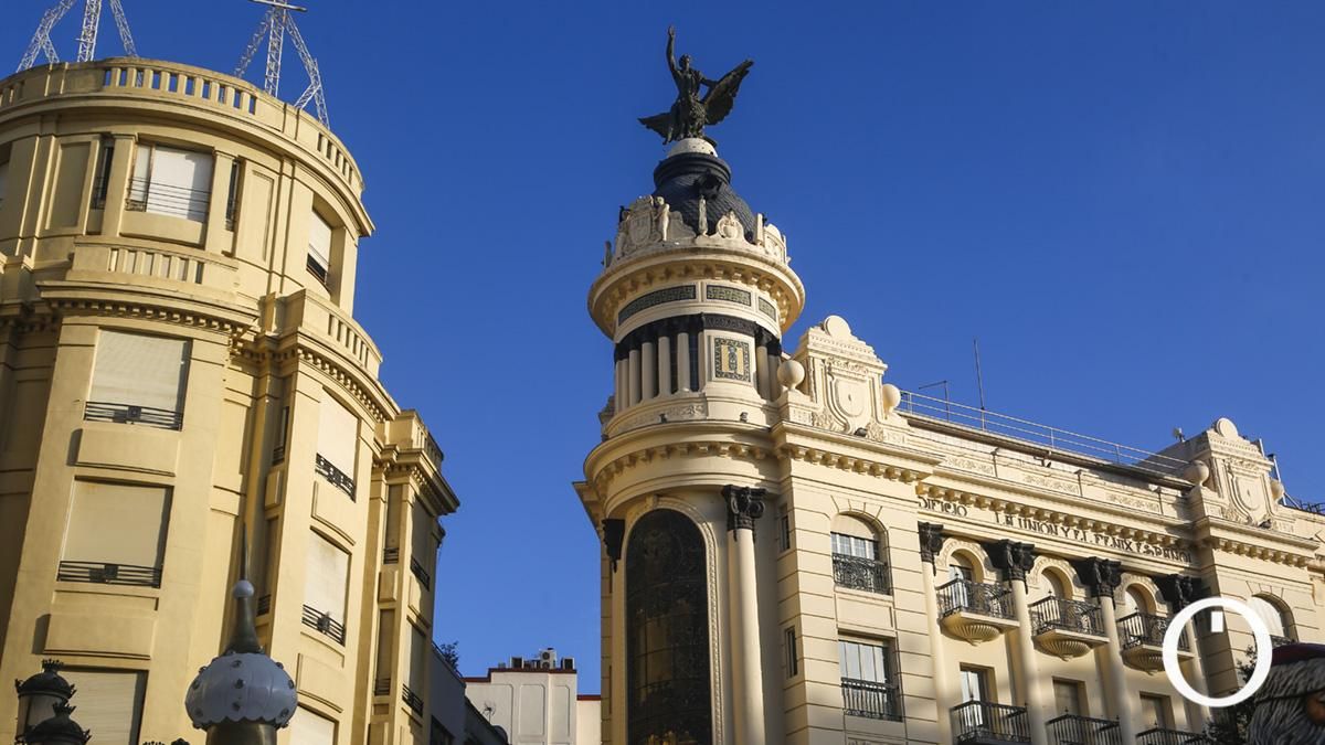 El emblemático Edificio Fénix de la plaza de Las Tendillas.