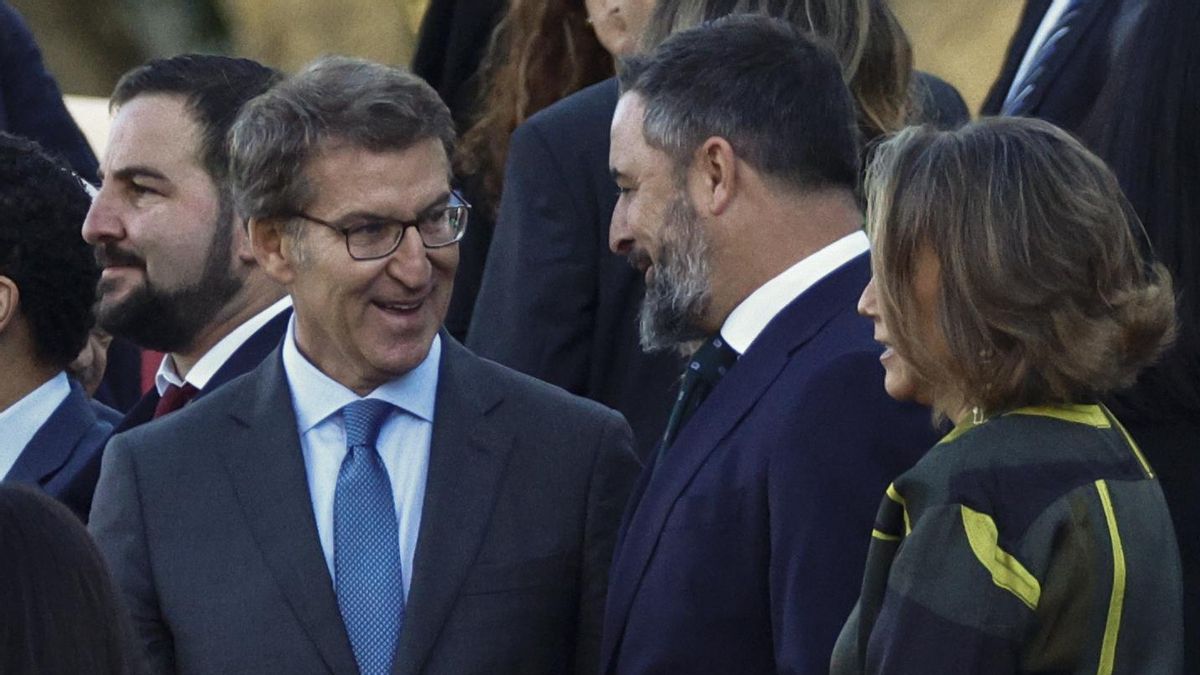 Feijóo y Abascal en el desfile del Día de la Fiesta Nacional en Madrid.