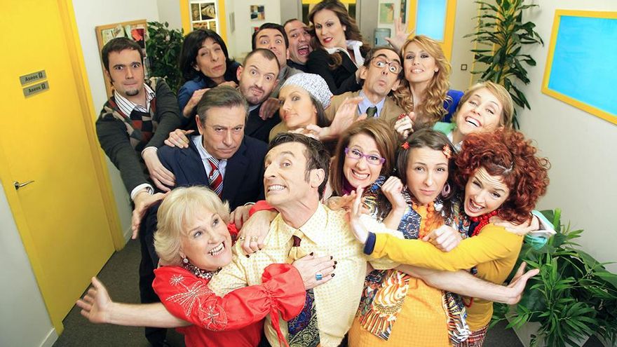 Comedy Central recupera 'Camera Café' este verano, mientras sigue el rodaje de la secuela cinematográfica