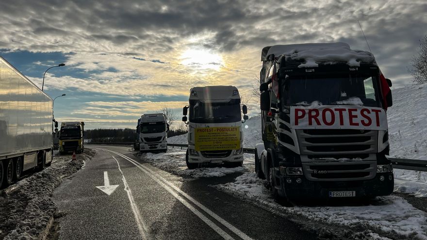 El otro frente de guerra de Ucrania: la disputa comercial con sus vecinos en Europa