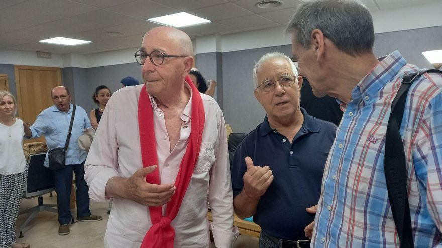 Un alcalde socialista que pide un instituto a Page: "Mi discurso es de izquierda, no lo robo en otras latitudes para tener votos"