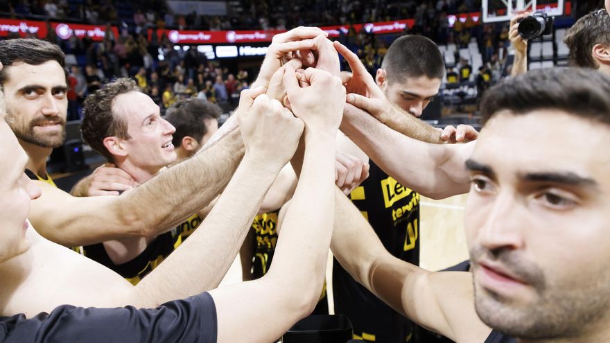 El Lenovo Tenerife se acerca a la Copa al tumbar a un rival directo como el Joventut