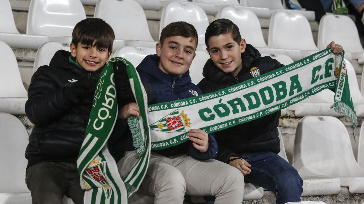 Grada Blanquiverde del Córdoba CF - Real Valladolid CF