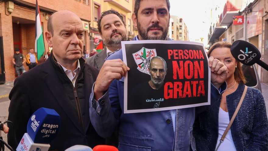 Vox pasa de agradecer al fundador de Casa Palestina Aragón sus palabras en un pleno en Zaragoza a llamarlo "terrorista"