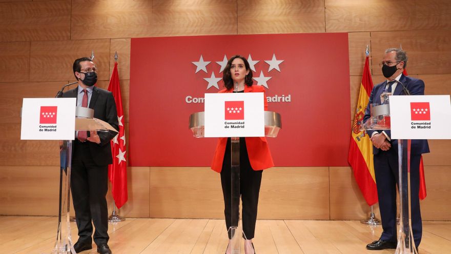 Javier Fernández-Lasquetty, Isabel Díaz Ayuso y Enrique Ossorio.