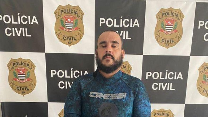 Detenido en Brasil el "Aquaman del tráfico", un canario 'especialista' en esconder droga en el casco de barcos