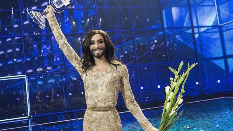 La barba es la seña de identidad de Conchita Wurst, dice su peluquero