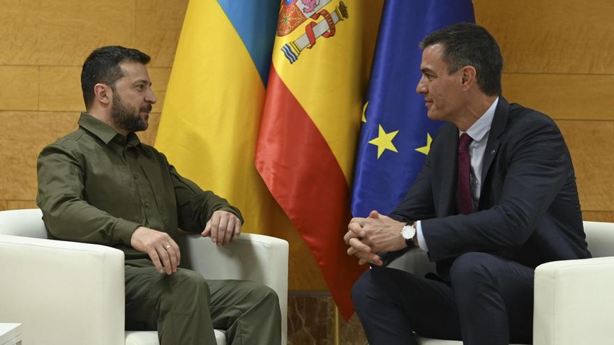 Zelenski pide más ayuda en Granada: "El primer reto que tenemos todos es proteger la unidad en Europa"