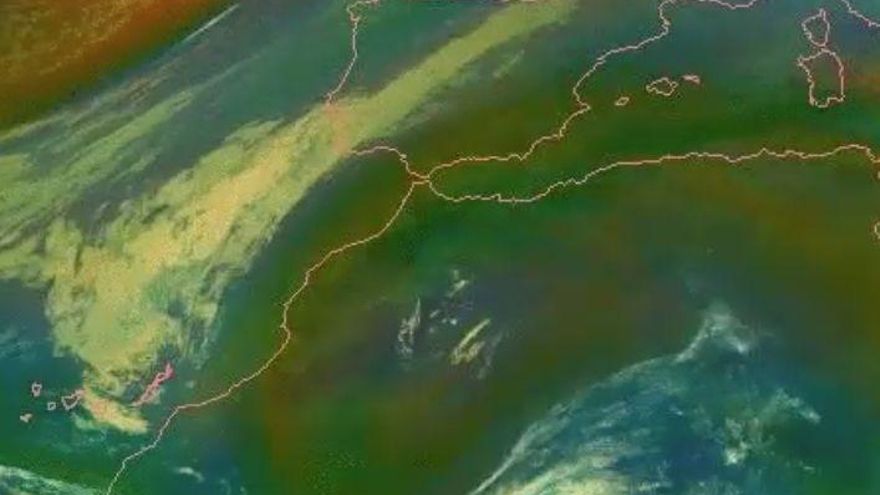 Una borrasca atlántica traerá lluvias a Canarias los próximos días