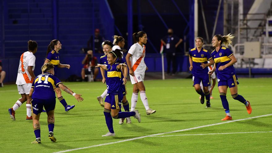 Boca es el primer campeón de la era profesional de fútbol femenino tras aplastar 7-0 a River