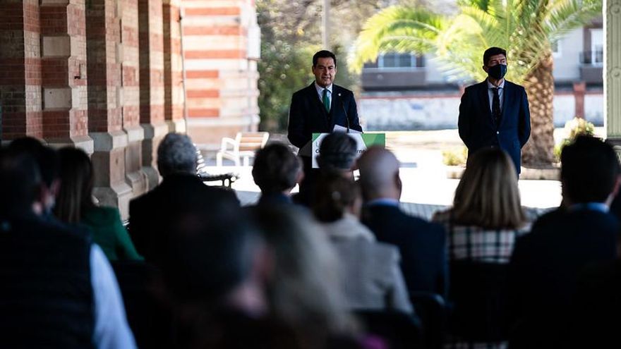 El Gobierno andaluz niega "trato de favor" en las ayudas de Cooperación a la universidad privada: "Eso pasaba con el PSOE"