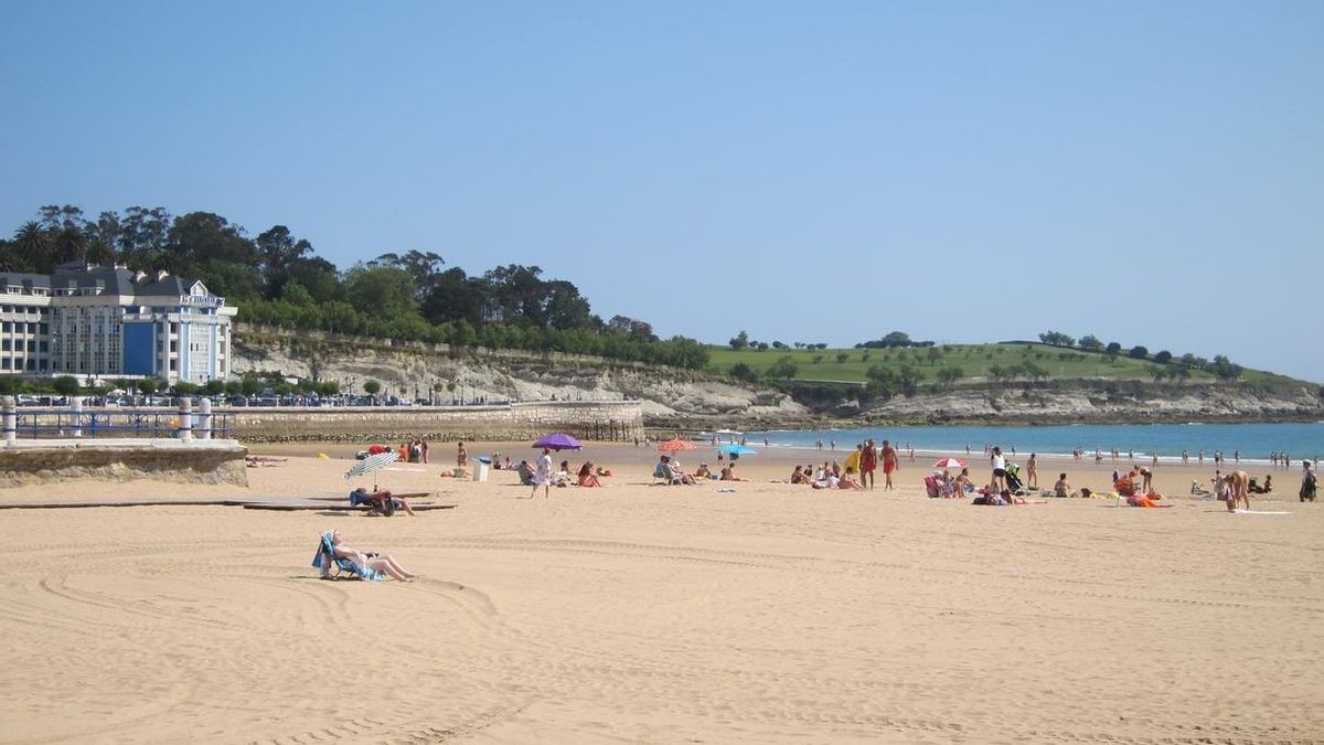 Informe de Impacto Ambiental favorable a la reconstrucción de los tres espigones de la Segunda Playa del Sardinero