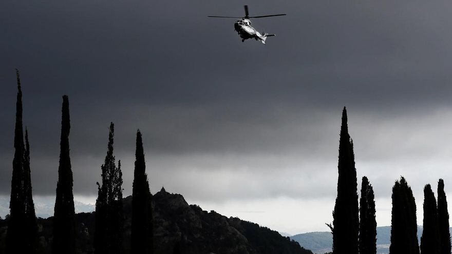 La Coordinadora andaluza celebra con ofrendas florales el "día para la Historia" de la exhumación de Franco