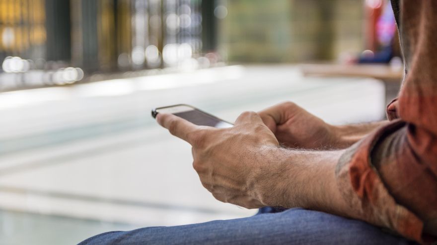 Cuatro trucos clave para ahorrar datos móviles durante tus vacaciones