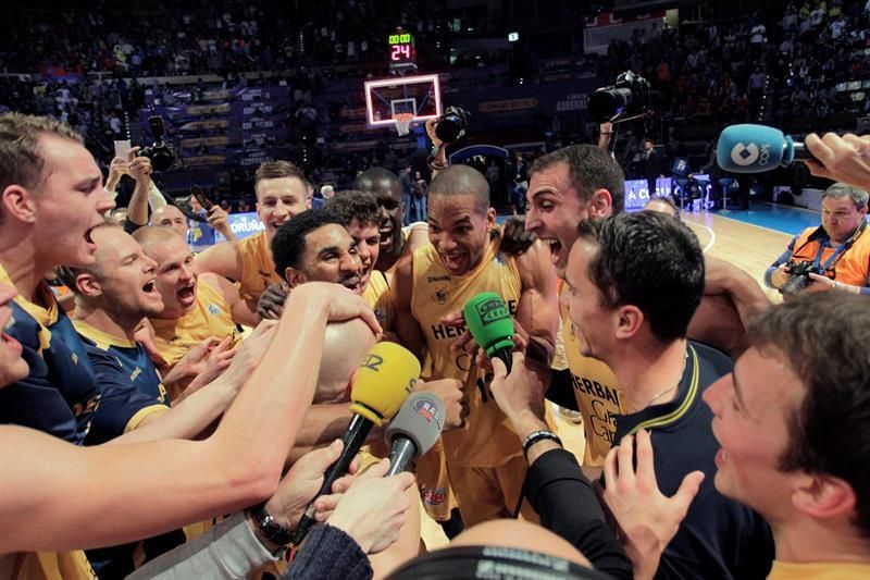 Partido de semifinales de la Copa del Rey entre el Herbalife Gran Canaria y el Bilbao Basket. Efe.