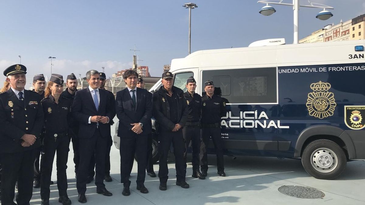 El Puerto instalará una valla de 4 metros contra la presión migratoria desde el Centro Botín hasta el puente de Raos