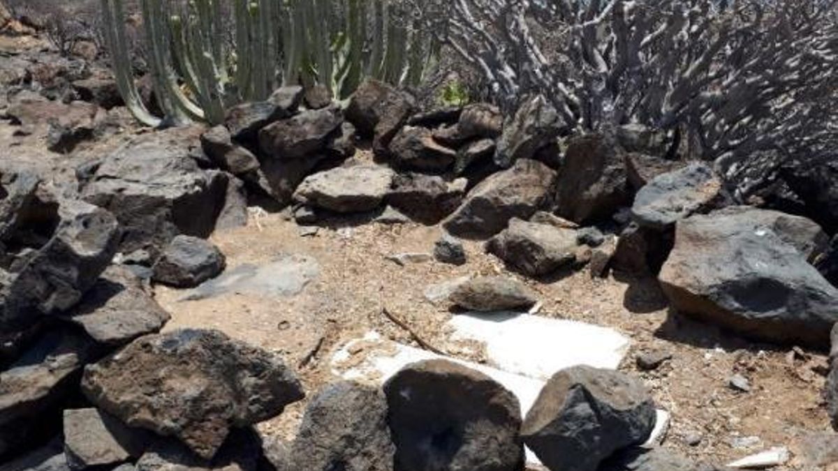 Cabaña de piedra hallada en el Puertito de Adeje