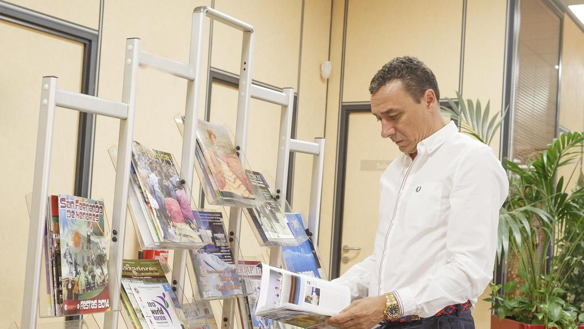 El CEL distingue con el Círculo de Oro 2025 a Fernando Santos, CEO de editorial MIC