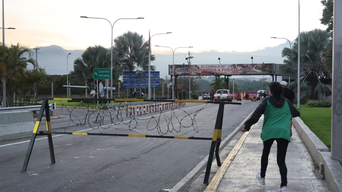 Acceso cortado a Fuerte Tiuna -que alberga la sede del Ministerio de Defensa- tras los bombardeos en Caracas