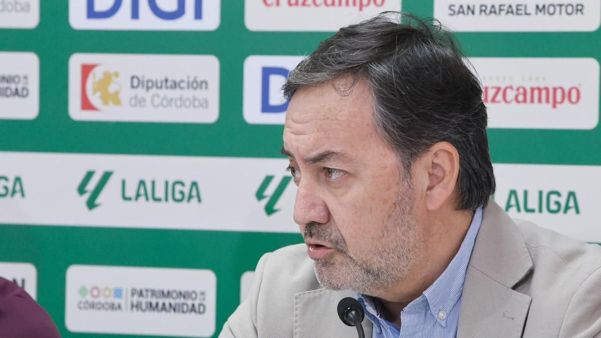 El Córdoba CF se cierra en banda a la salida de Isma Ruiz: “No va a salir ni pagando la cláusula”