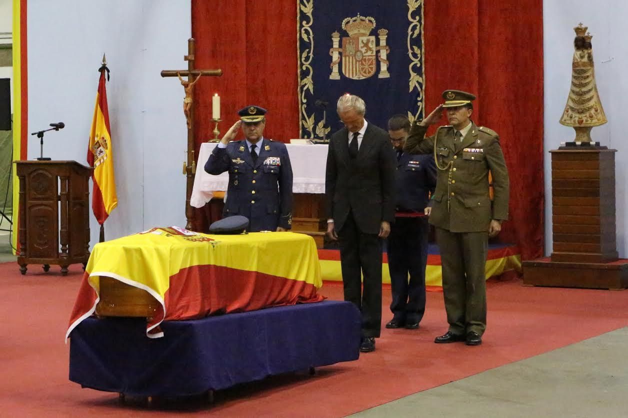 Funeral por los militares del SAR fallecidos en accidente de helicóptero. (ALEJANDRO RAMOS)