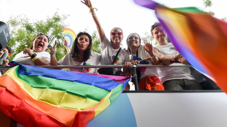 Fiestas del Orgullo LGTBIQ+ 2026 en Madrid: programa, pregón, conciertos, fechas y horarios