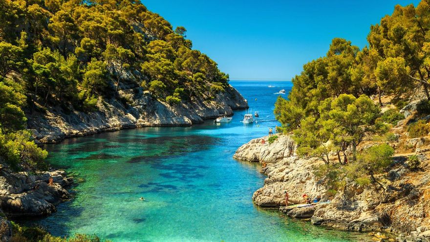 As falésias e as águas azul-turquesa deste parque nacional no sul da França inspiraram Matisse e Cézanne.