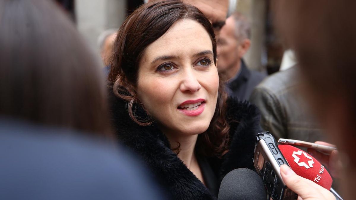 Díaz Ayuso, tras la salida de Garrido: "El mercadillo de segunda mano de políticos espero que ya cierre"