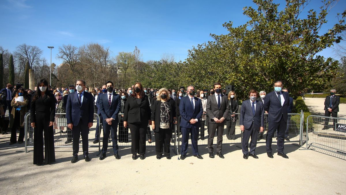 ‘Día Europeo de las Víctimas del Terrorismo’ con motivo del 17 aniversario del atentado del 11-M, en el Bosque del Recuerdo del Parque del Retiro, en Madrid (España), a 11 de marzo de 2021.