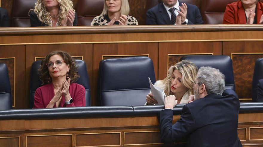 Sumar pide que se limiten los dividendos a los bancos y otras "intervenciones" frente a sus beneficios "obscenos"