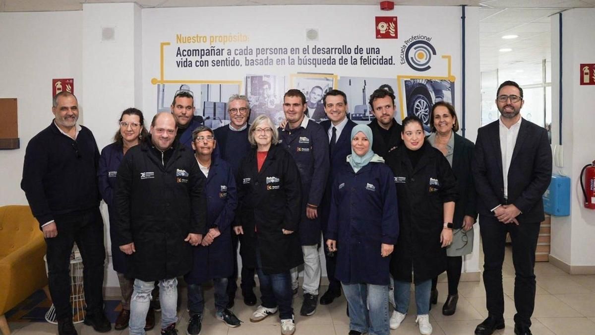 Programas de inserción sociolaboral del Imdeec alcanzan más del 78% de contratación