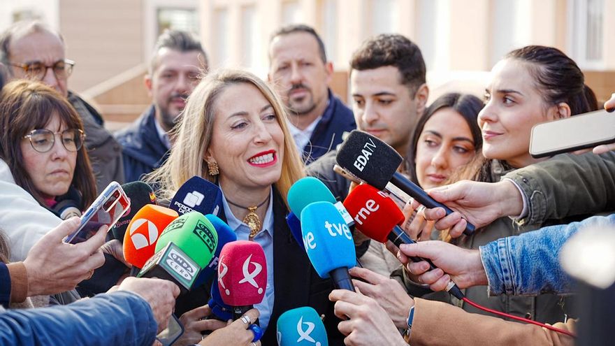 Guardiola gana en Extremadura pero para gobernar depende de Vox, que se dispara, y el PSOE se desploma con el 75% escrutado