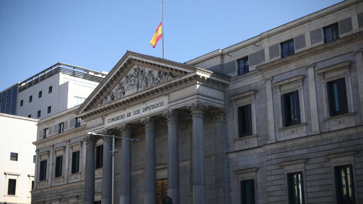Archivo - Fachada del Congreso de los Diputados