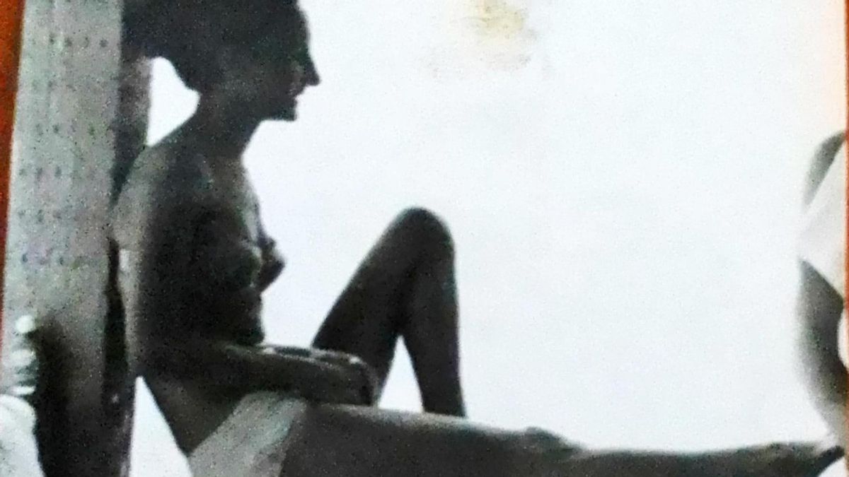 Emilia, al Vietnam, a la platja.