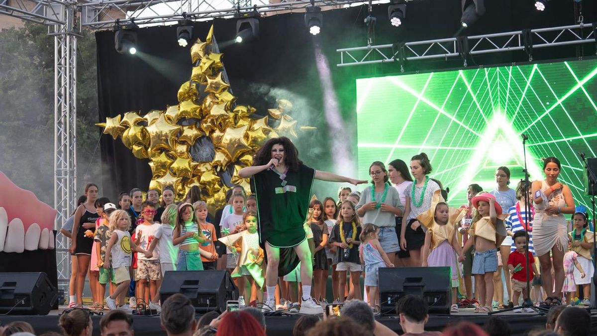El espíritu de la fiesta defiende un espacio intergeneracional donde "caben todas las formas de ser, de vestir, de bailar, de existir", según Pepa Charro.