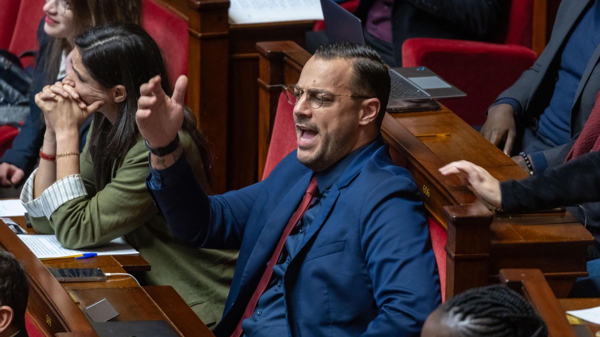 El político de LFI Sébastien Delogu, en la Asamblea Nacional de Francia, en 2024.