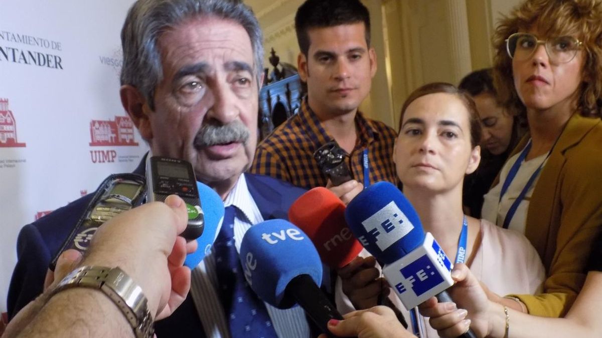 Revilla afirma que el plan estratégico que planean De la Serna y Vidal de la Peña es "una deslealtad y una ilegalidad"