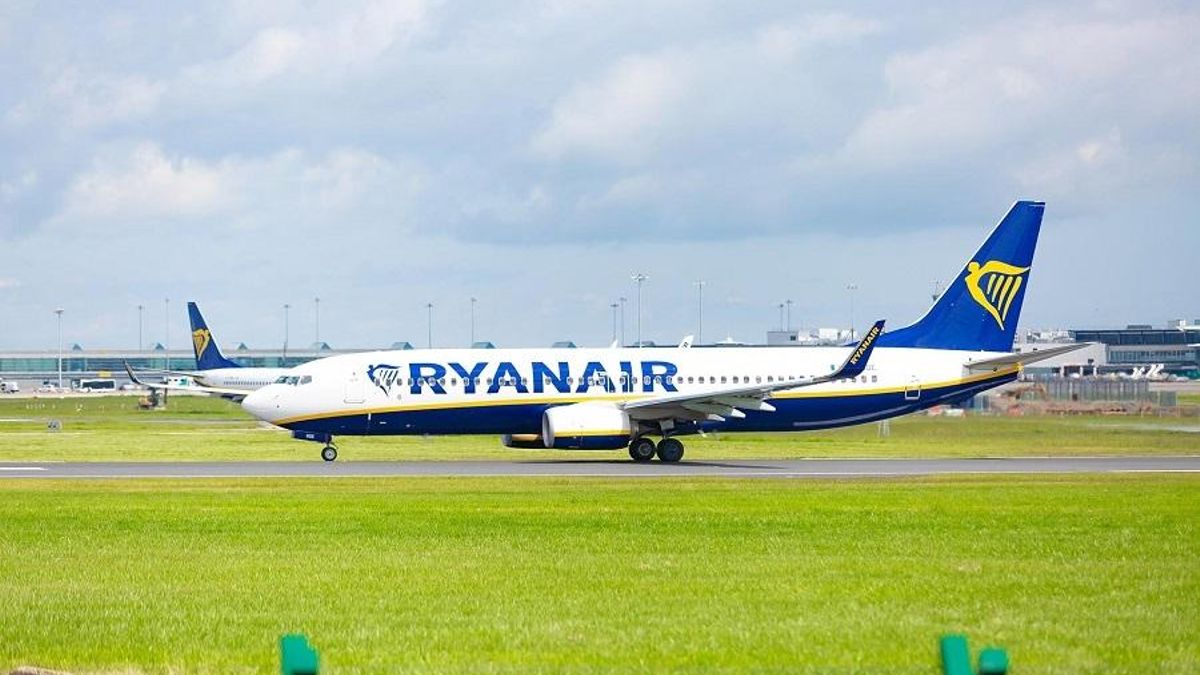 Ryanair negó a una empleada el permiso para cuidar a sus hijas el día que cerraron los colegios por el temporal: “Elegiste trabajar en esto”