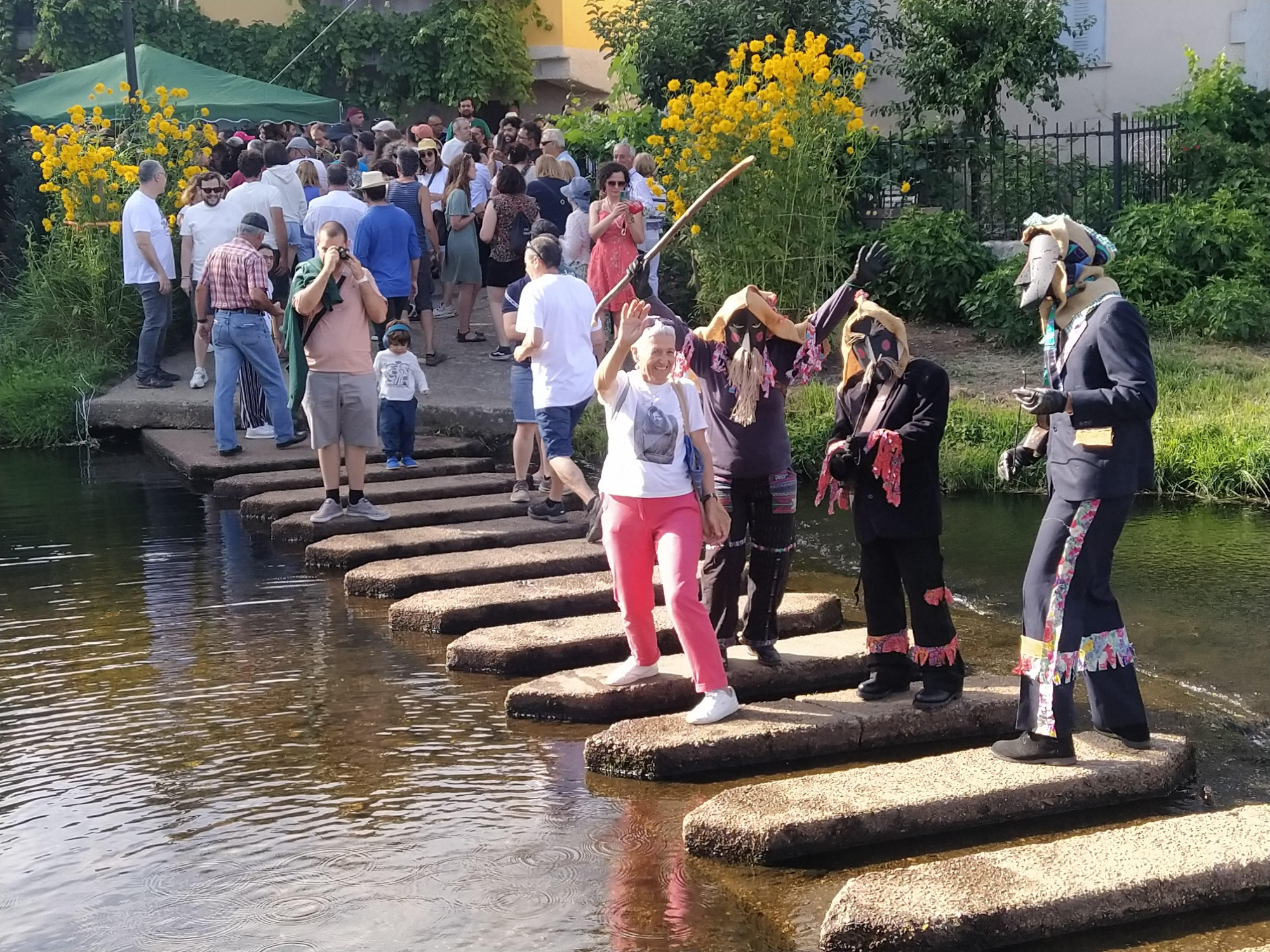 Caretos en el Festival d'Onor de Rihonor/Rio d'Onor