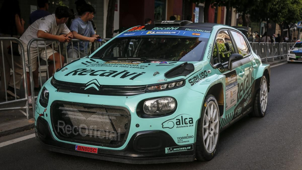 Ceremonia de salida del Rally Sierra Morena 2026